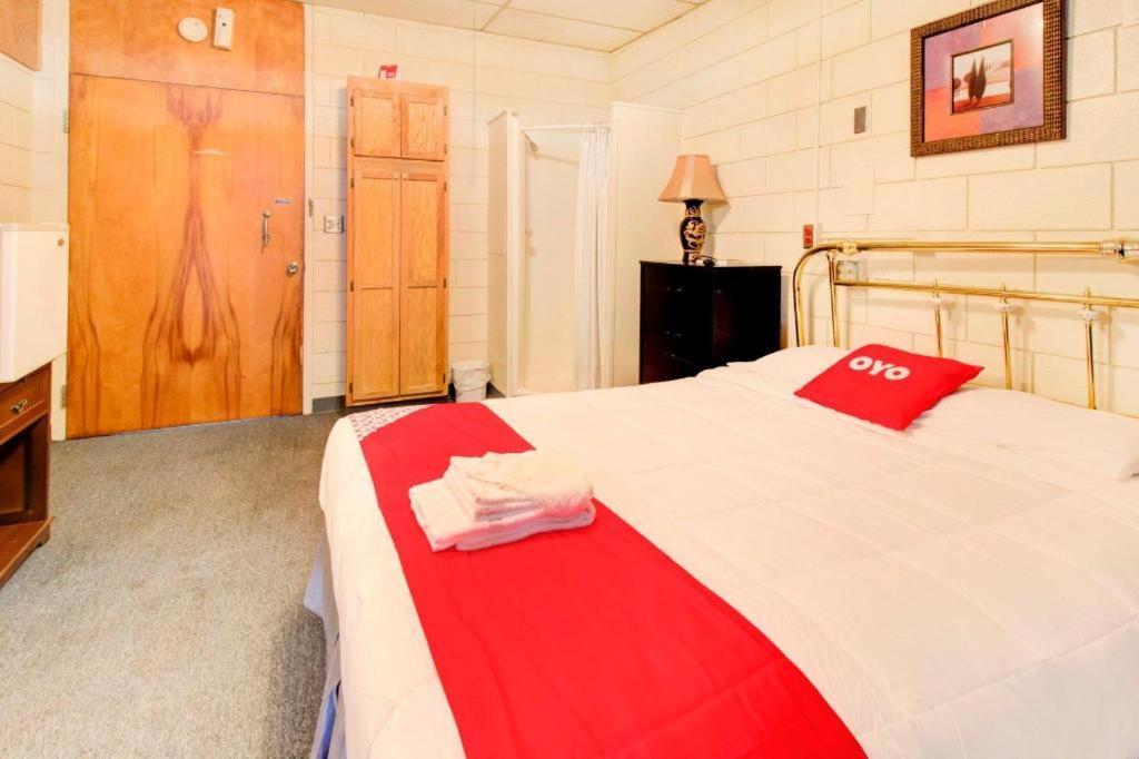 Oyo Hotel Drumright I-44 Ok Экстерьер фото