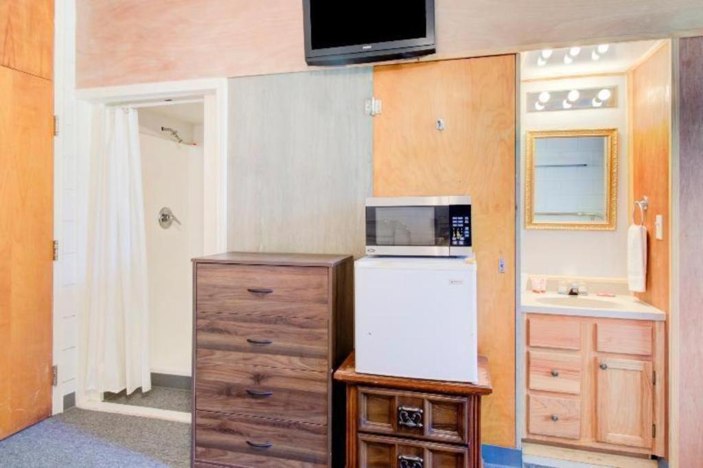 Oyo Hotel Drumright I-44 Ok Экстерьер фото